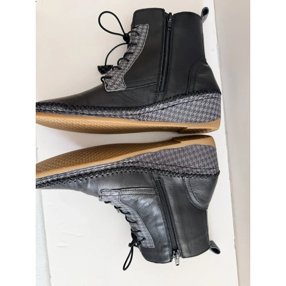 Anesha Women’s Black Leather Ankle Boots Houndstooth Wedge Zip US 9 EU 40